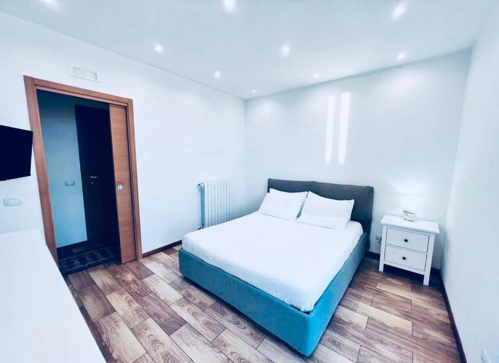Macario Apartment In The Old Town Bari Buitenkant foto